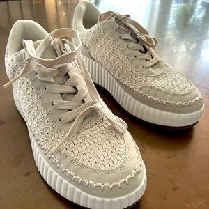 DV woven sneakers